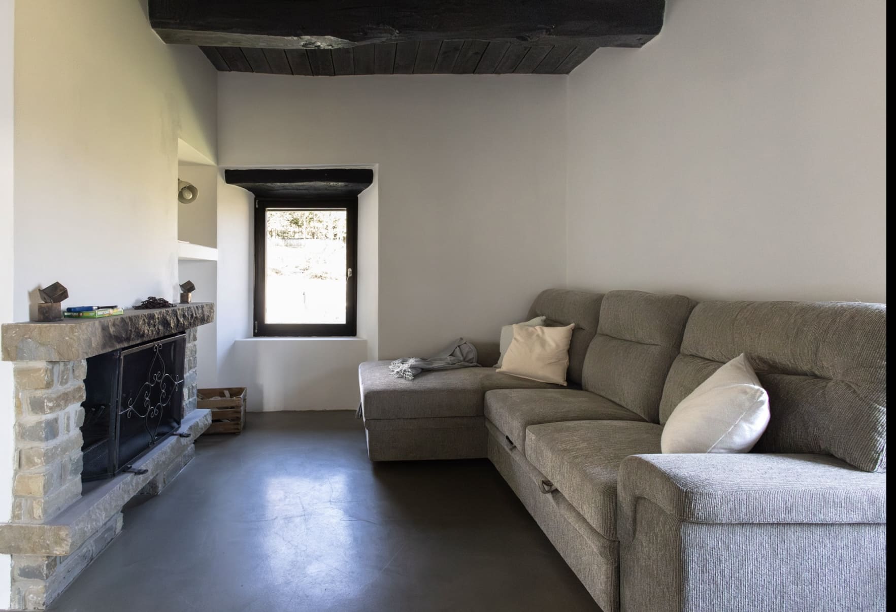 Living room with fireplace